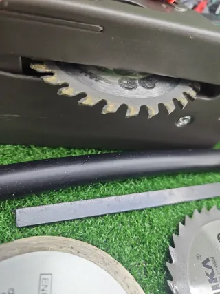 HYCHIKA Mini Sierra Circular 500W