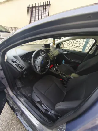 Ford Focus Trend +