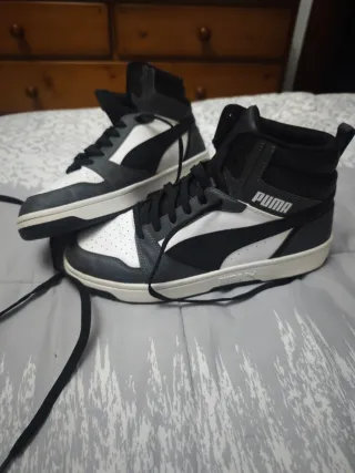 Zapatillas Puma Rebound Grises y Blancas