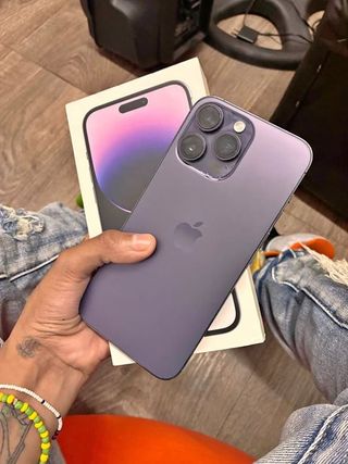 iPhone 14 Pro Max Viola