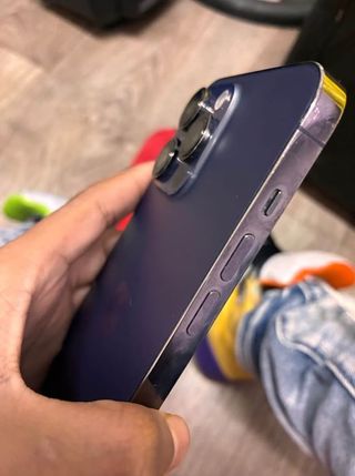 iPhone 14 Pro Max Viola