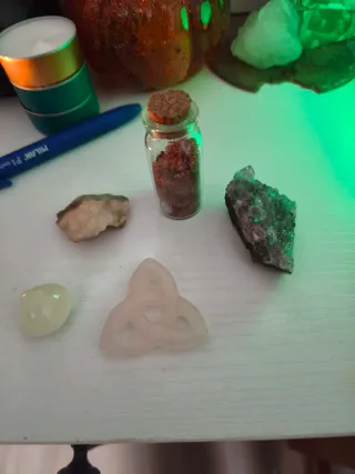 Lote piedras y sal de brujas