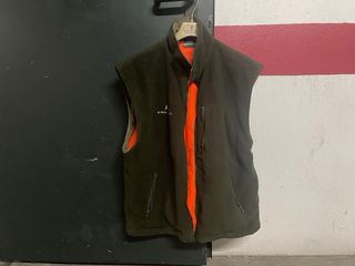 Ropa de caza poco uso como nueva