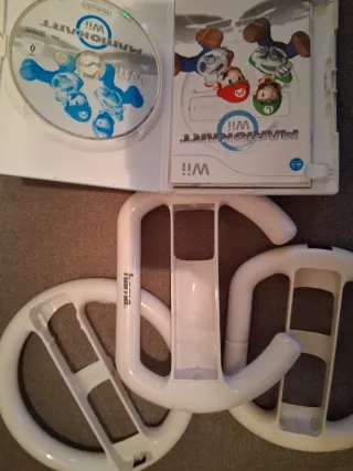 Mario Kart Wii + 3 Volantes