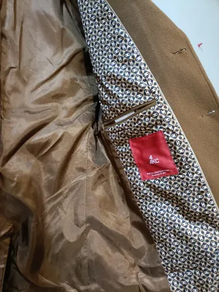 Americana de hombre marrón