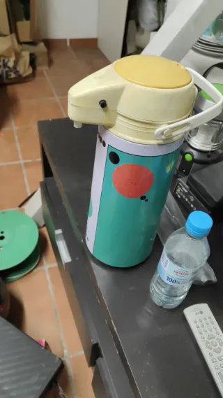 Termo dispensador bebida calientebo fría