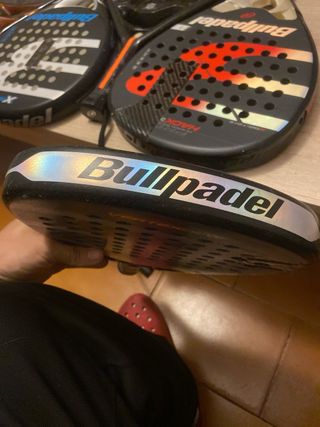 Pala Bullpadel Vertex 02W Carbono reparada