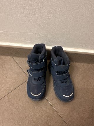 Botas de nieve niño azul talla 30 marca Waterproof