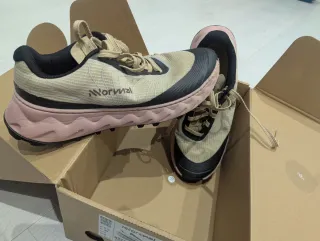 Nnormal Tomir 2.0 Beige Talla 6.5UK