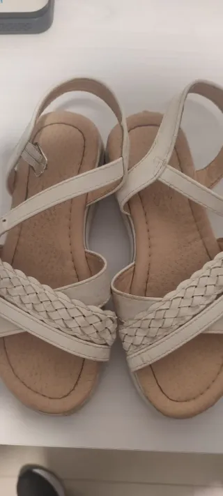 Sandalias Niña Blancas