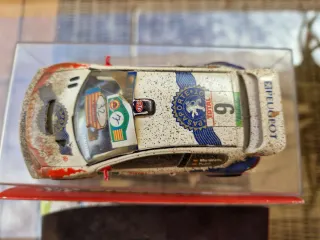 Scalextric Peugeot 206 WRC Rally Muniente/Pujol