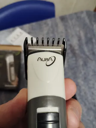 Cortapelos y Barbero Aura Profesional