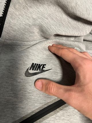 Sudadera Nike Tech Gris