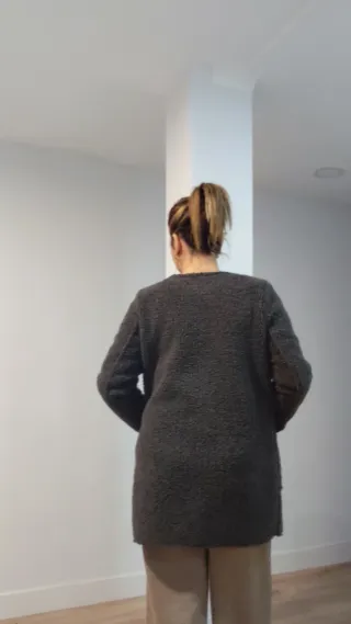 Abrigo de mujer de otoño invierno borreguito gris