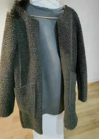 Abrigo de mujer de otoño invierno borreguito gris