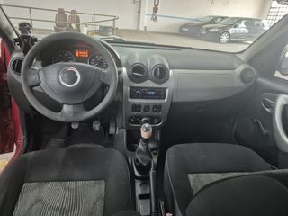 Dacia Sandero 2009