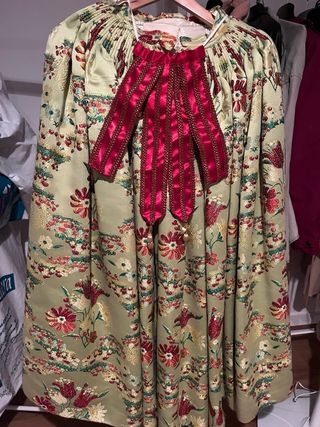 Falda fallera niña. Largo 93 cm.