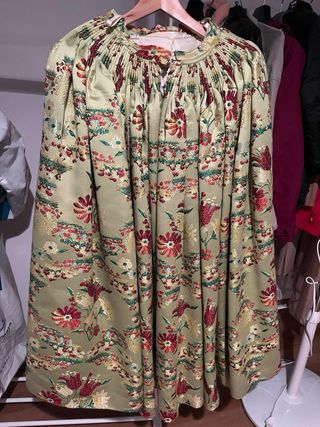 Falda fallera niña. Largo 93 cm.