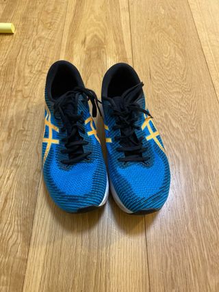 Asics Magic Speed Zapatillas Running Hombre