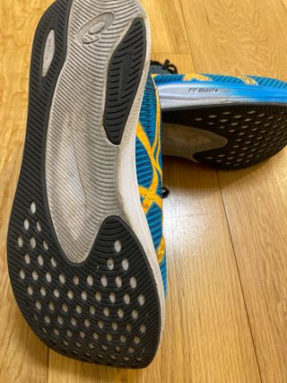 Asics Magic Speed Zapatillas Running Hombre