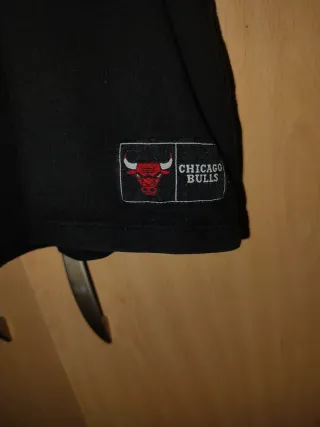Camiseta Chicago Bulls Negra y Roja