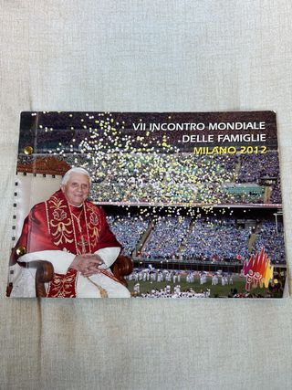 moneda 2 Euro Vaticano 2012 con francobollo