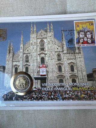 moneda 2 Euro Vaticano 2012 con francobollo