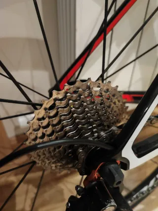 Bicicleta de carretera Carbono muy buen estado.