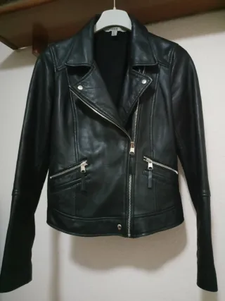 Chaqueta de Piel Negra Zara