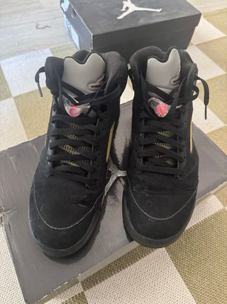 Nike Air Jordan 5 Retro Black Metallic 2011
