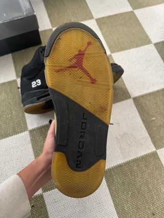 Nike Air Jordan 5 Retro Black Metallic 2011