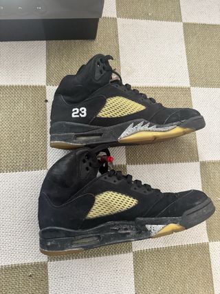 Nike Air Jordan 5 Retro Black Metallic 2011