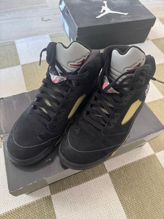 Nike Air Jordan 5 Retro Black Metallic 2011