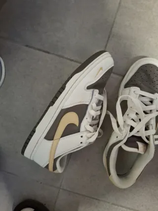 Deportivas Puma Talla 39 Marrones y Blancas