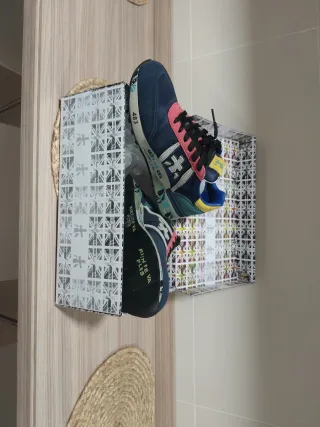 Zapatillas  Talla 40 Multicolores tallan pequeñas