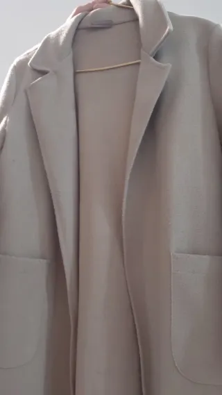 Abrigo largo mujer beige