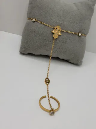 Pulsera mano de acero quirúrgico chapado en oro