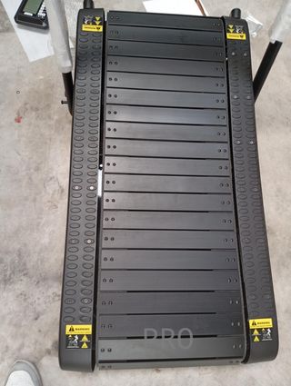 Cinta de Correr Plegable Curva - XTZ - Bodytone