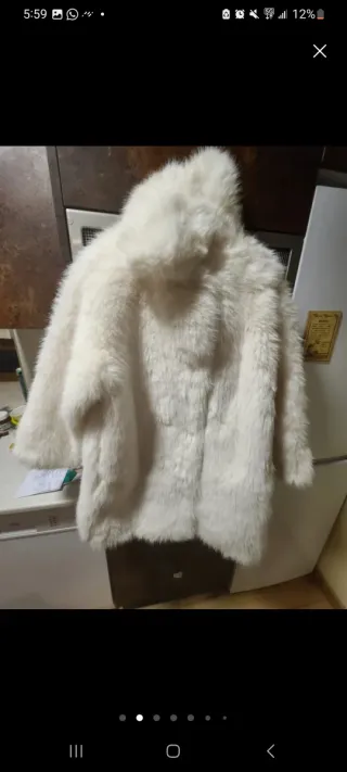 Abrigo pelo sintético