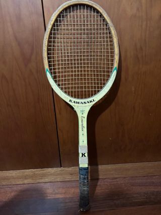 Raqueta Tenis Kawasaki y Slazenger