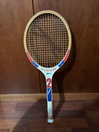 Raqueta Tenis Kawasaki y Slazenger