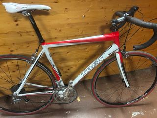 Bicicleta de carretera Trek Alpha 1.7