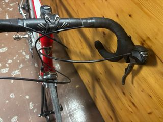 Bicicleta de carretera Trek Alpha 1.7