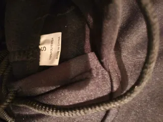 Sudadera Valorant con capucha