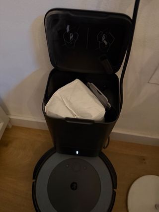 iRobot Roomba i3 Robot Aspirador