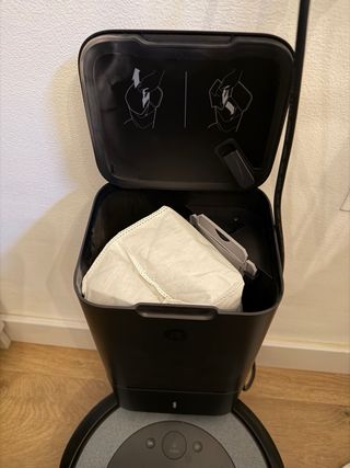 iRobot Roomba i3 Robot Aspirador