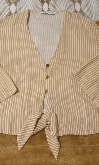 Blusa Zara Rayas Beige y Blanca