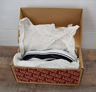 ZAPATILLAS VANS BROOKLYN LS TALLA 35