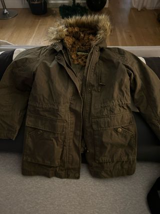 Chaquetón verde forrado  talla 9 -10 años
