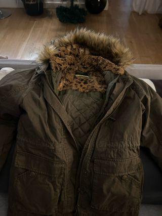 Chaquetón verde forrado  talla 9 -10 años